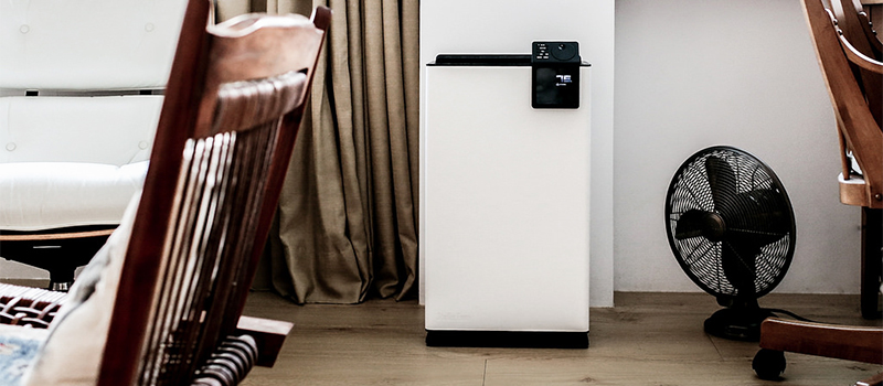 dehumidifier yang berfungsi untuk menyerap lembab pada rumah dan menghambat pertumbuhan jamur